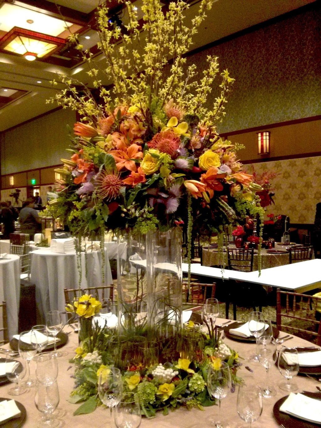 Blue Leaf Studio Florist | 9760 Base Line Rd #105, Rancho Cucamonga, CA 91701, USA | Phone: (909) 476-1144