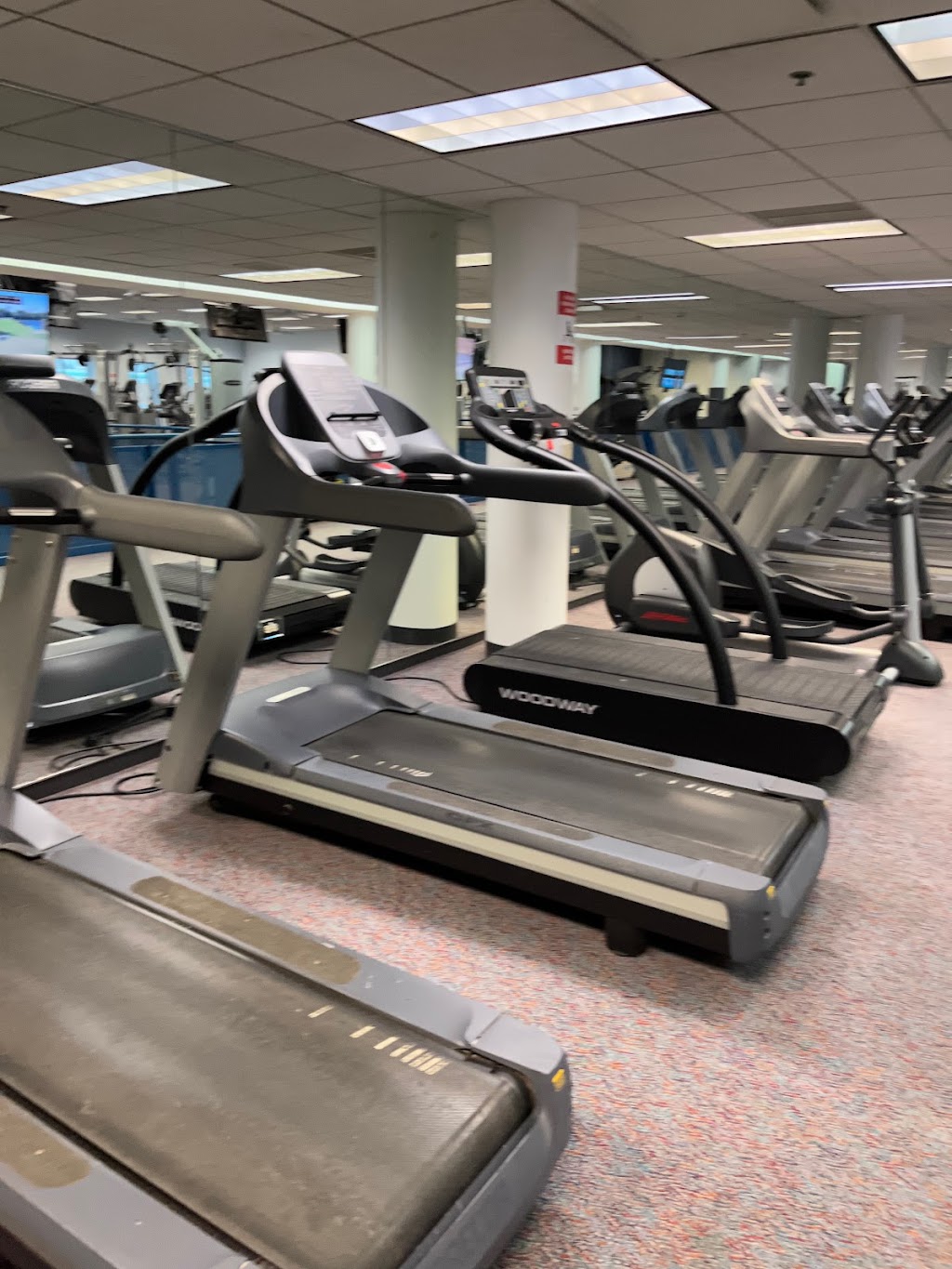 Niles Family Fitness Center | 987 Civic Center Dr, Niles, IL 60714, USA | Phone: (847) 588-8400