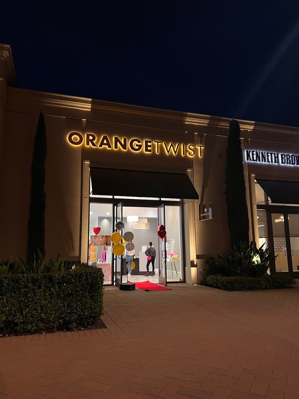 OrangeTwist Irvine | 8565 Irvine Center Dr, Irvine, CA 92618, USA | Phone: (949) 335-4662