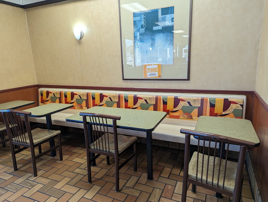 Burger King | 1515 W Dundee Rd, Buffalo Grove, IL 60089, USA | Phone: (847) 255-4020