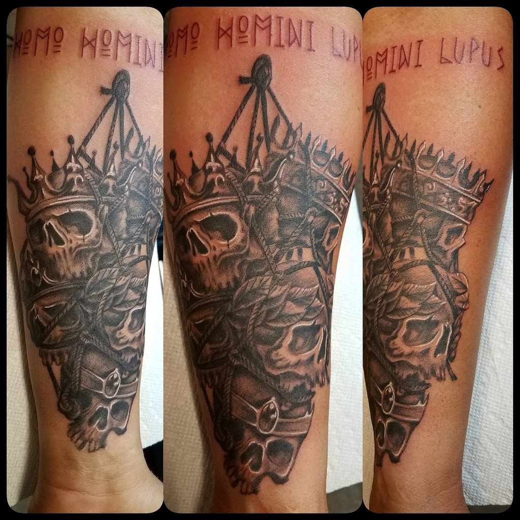 The Red Hand Tattoos by Charlie Lamb | 455 W 23rd St, Hialeah, FL 33010, USA | Phone: (786) 773-1913