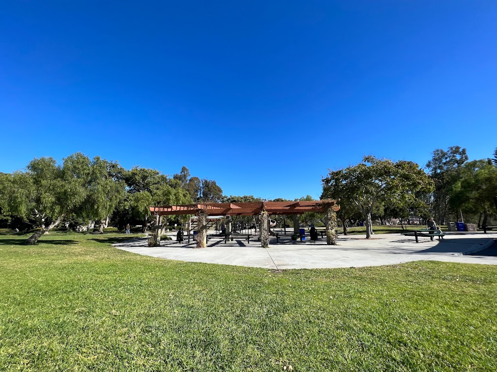 Shadowridge Park | 2101 Lupine Hills Dr, Vista, CA 92081, USA | Phone: (760) 726-1340