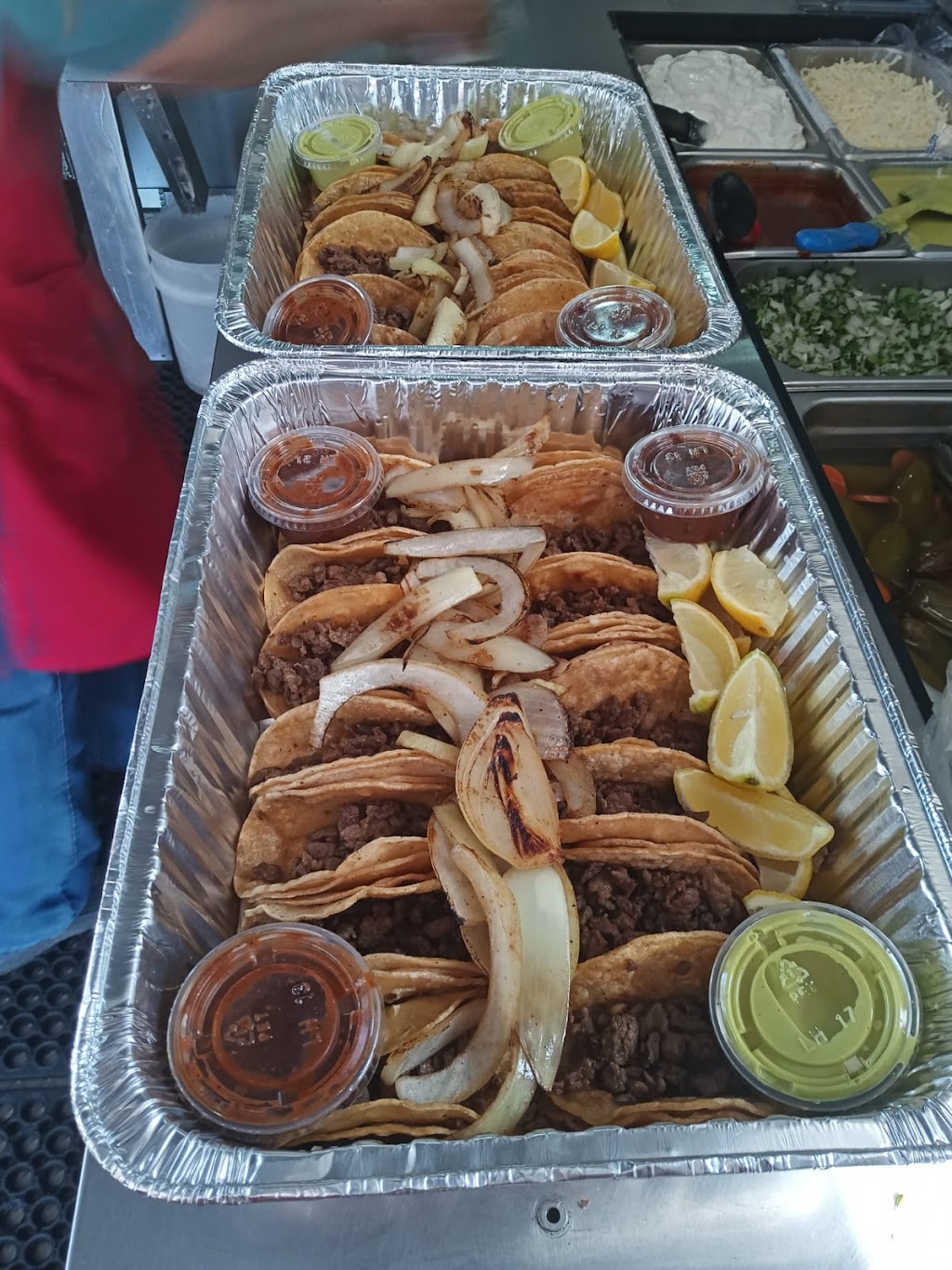 Reyes taqueria truck | 4625 W Main St, Turlock, CA 95380, USA | Phone: (209) 486-4311