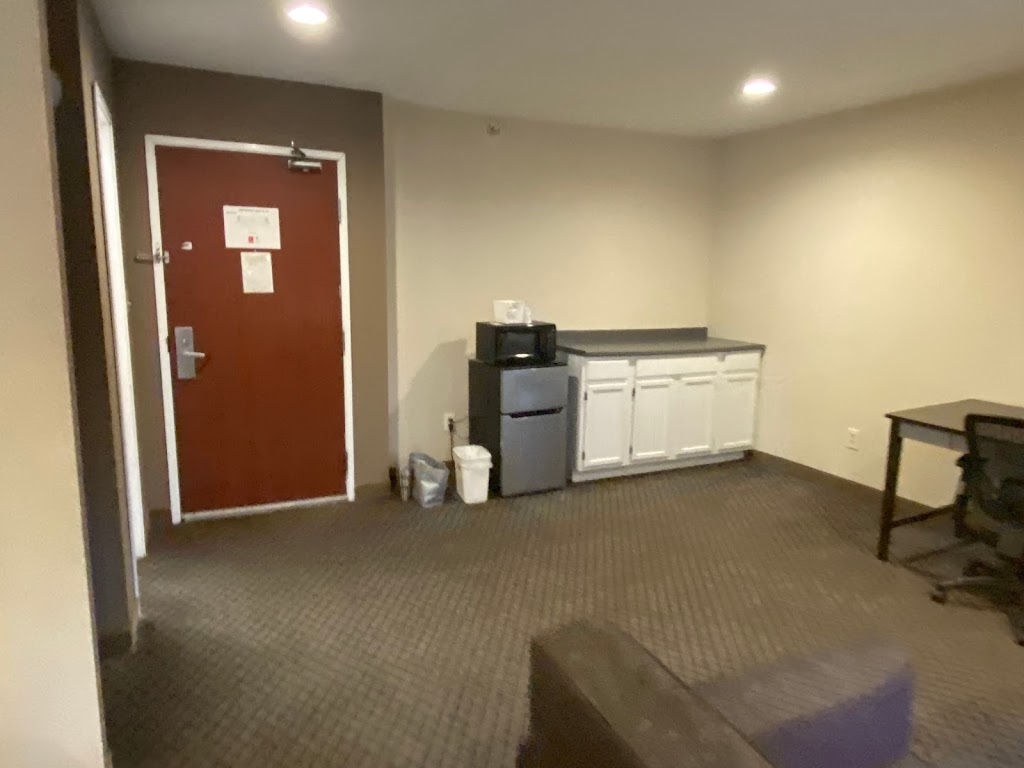 CAPITAL INN & SUITES | 110 Columbia Turnpike, Rensselaer, NY 12144, USA | Phone: (518) 472-1360