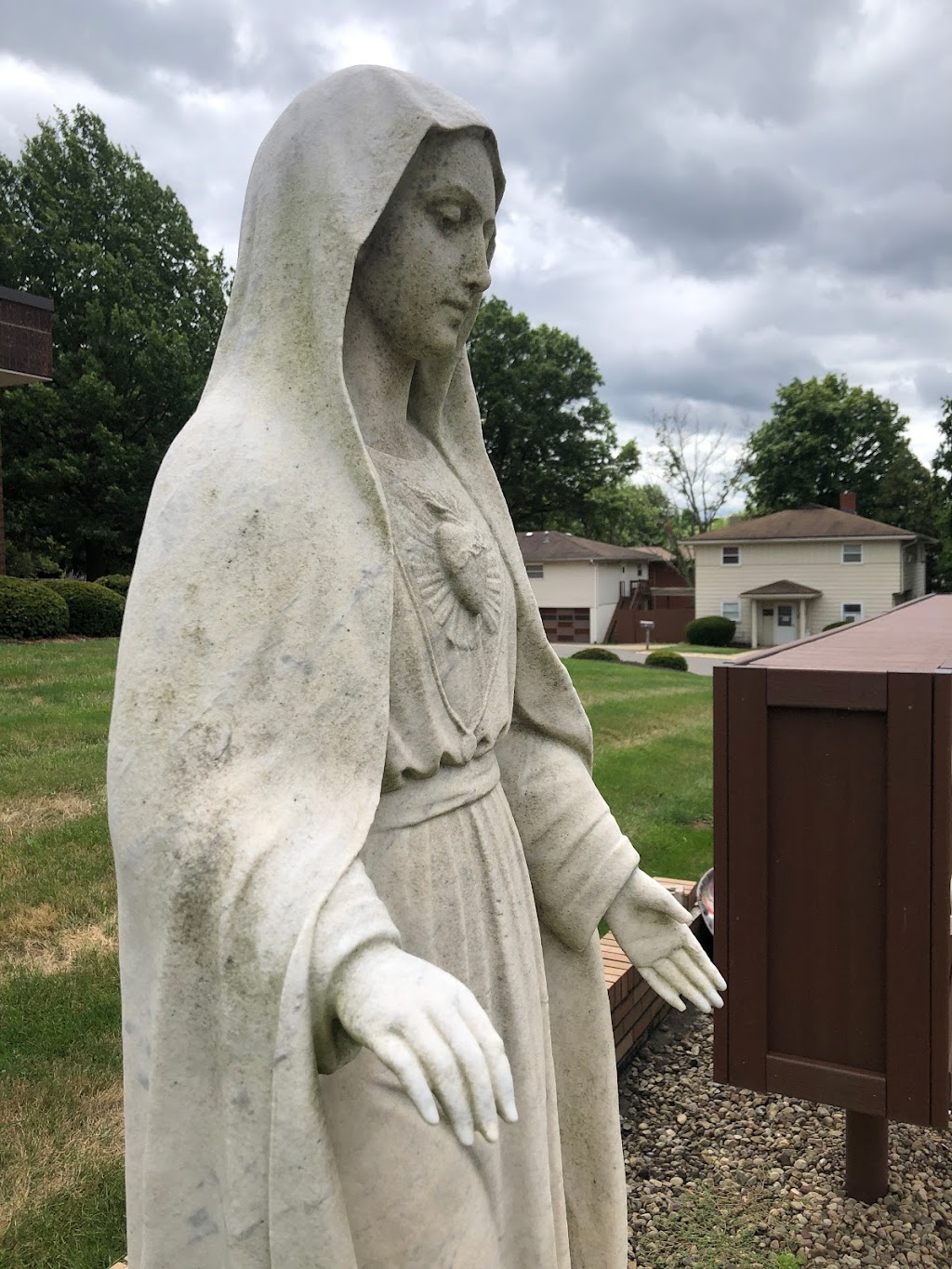 Our Lady of Fatima Roman Catholic Church | 2270 Brodhead Rd, Aliquippa, PA 15001, USA | Phone: (724) 375-7626