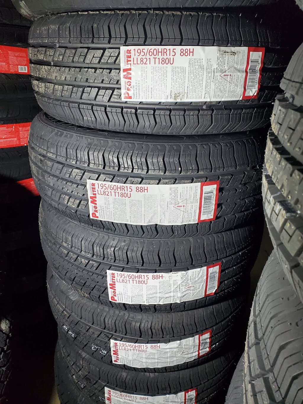 Pontiac Tires LLC | 3130 E Pontiac St, Fort Wayne, IN 46803, USA | Phone: (260) 420-8011