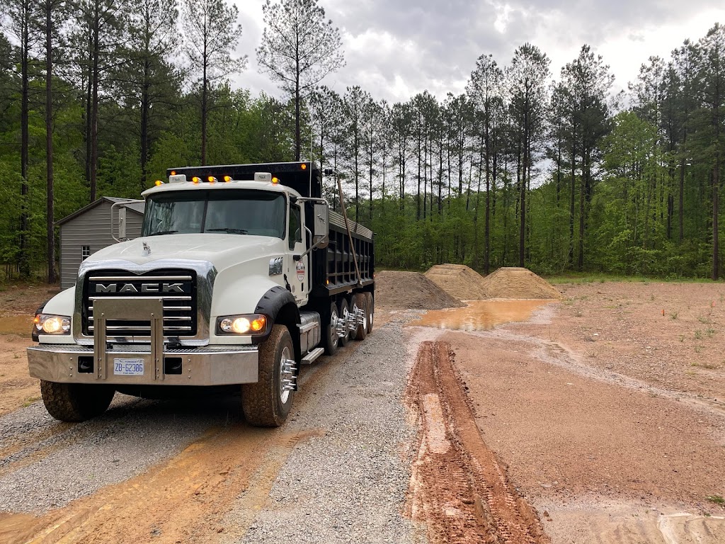 LC Hauling and Grading Inc. | 2281 Bryantown Rd, Spring Hope, NC 27882, USA | Phone: (919) 818-0282