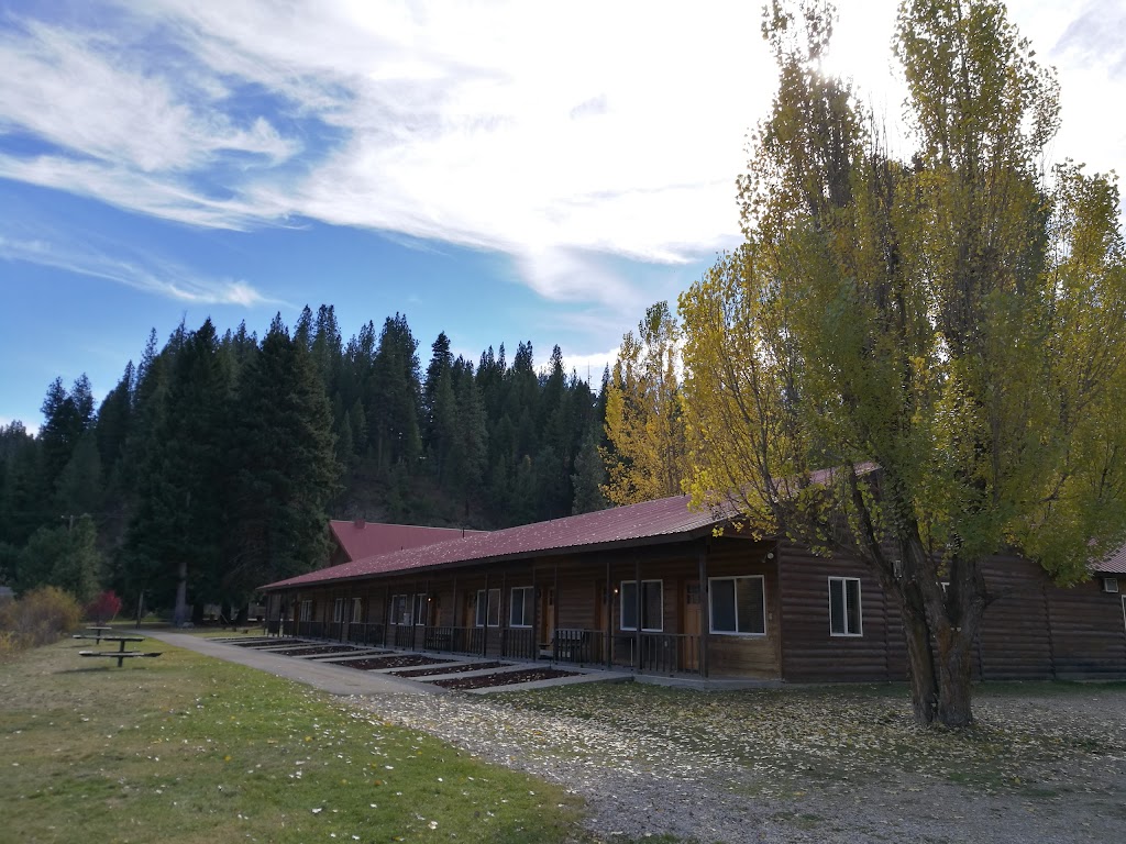 Southfork Lodge | 7234 ID-21, Lowman, ID 83637, USA | Phone: (208) 757-5070