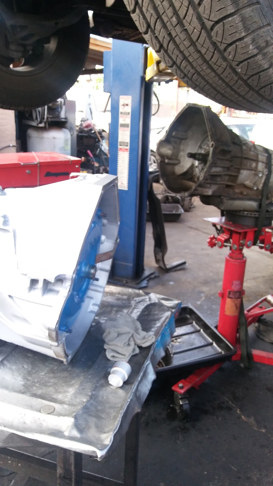 Ruiz Auto Repair | 2818 W McDowell Rd, Phoenix, AZ 85009, USA | Phone: (602) 233-2477