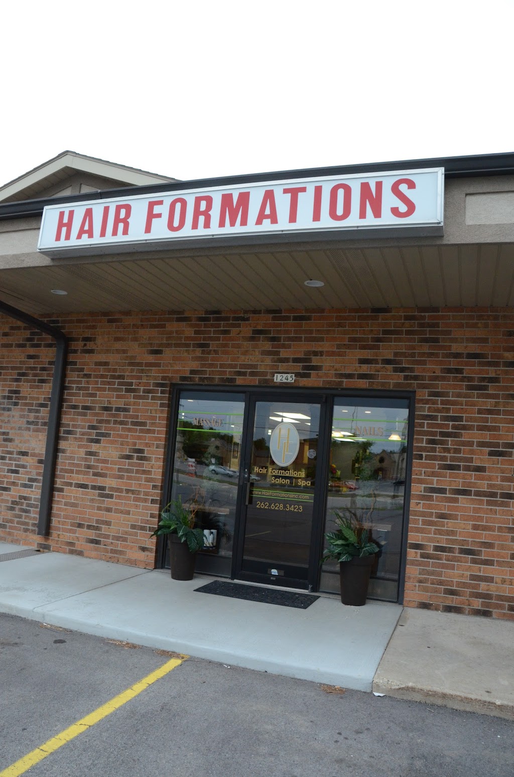 Hair Formations | 1245 WI-175, Hubertus, WI 53033, USA | Phone: (262) 628-3423