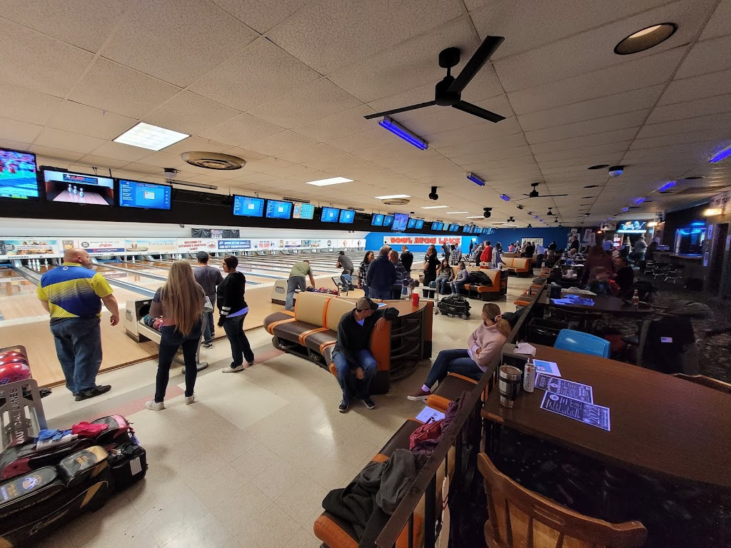 Nautical Bowling Lanes | 184 Miller Rd, Avon Lake, OH 44012, USA | Phone: (440) 933-7008