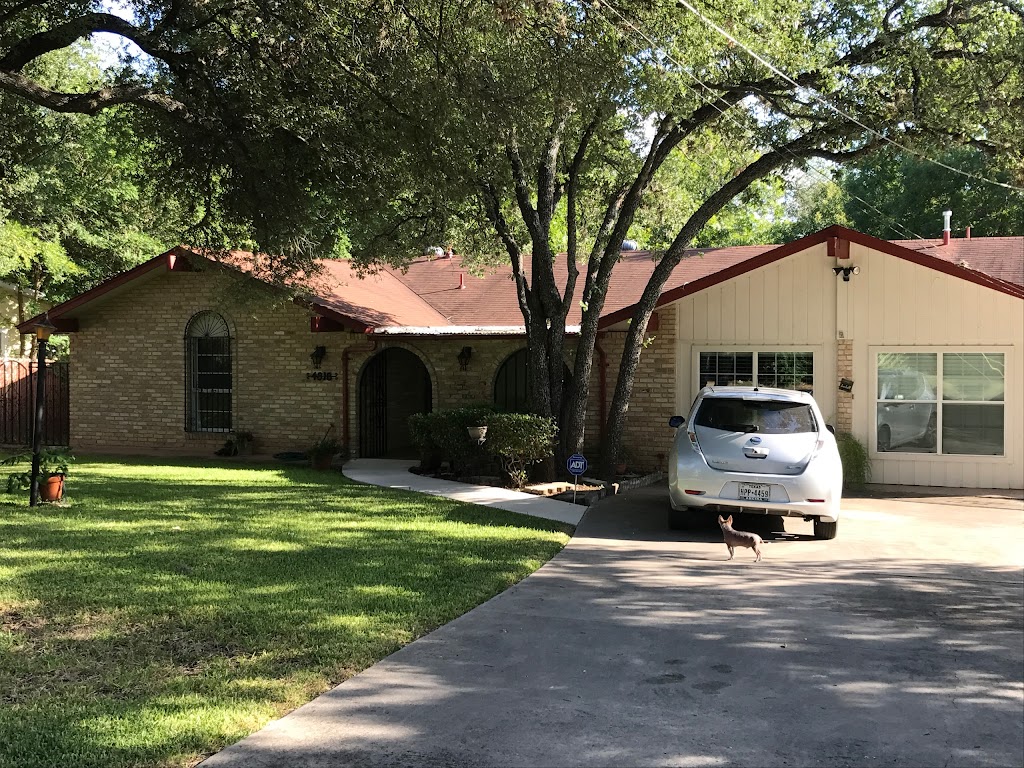 Lopez Homes Assisted Living | 4818 Oakway Dr, San Antonio, TX 78228, USA | Phone: (210) 365-0532