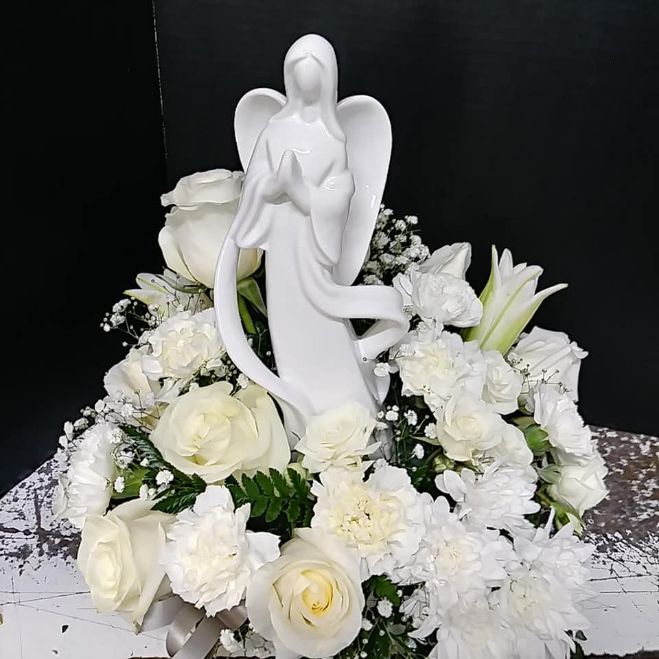 Pantego Florist & Gifts | 2400 W Pioneer Pkwy #132, Arlington, TX 76013, USA | Phone: (817) 261-8023