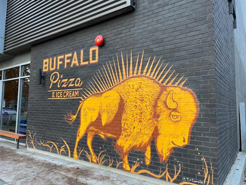 Buffalo Pizza & Ice Cream Co | 2600 21st Street, Sacramento, CA 95818, USA | Phone: (916) 451-6555