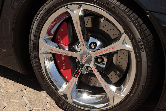 Thunder Tire Service | N 67th Dr, Glendale, AZ 85303, USA | Phone: (602) 833-5500