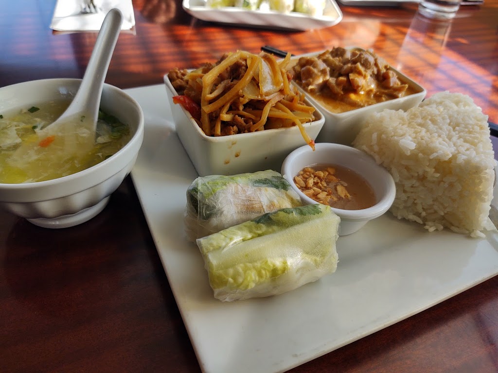 Siam Cuisine | 1911 W Dimond Blvd, Anchorage, AK 99515, USA | Phone: (907) 344-3663