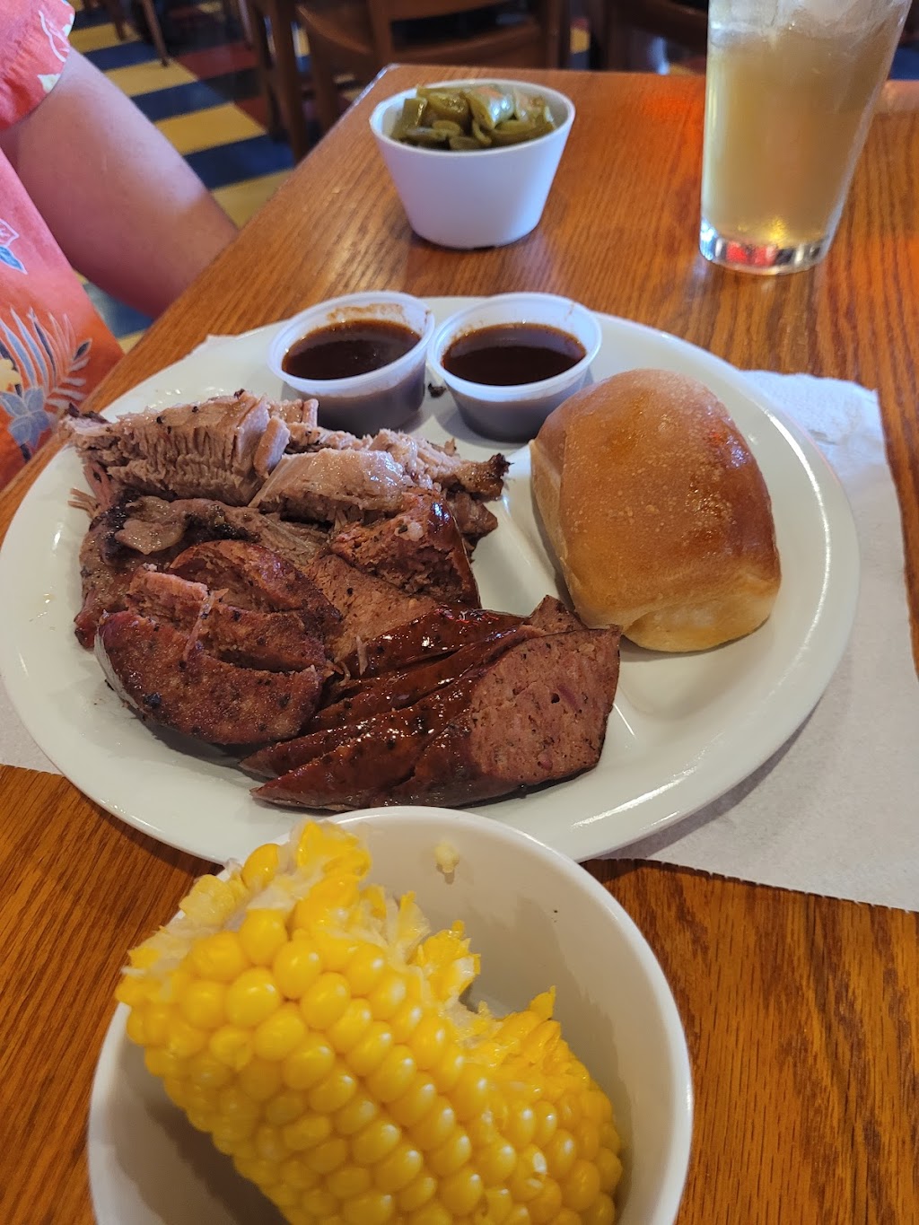 Spring Creek Barbeque | 19099 I-45, Shenandoah, TX 77385, USA | Phone: (936) 271-0251