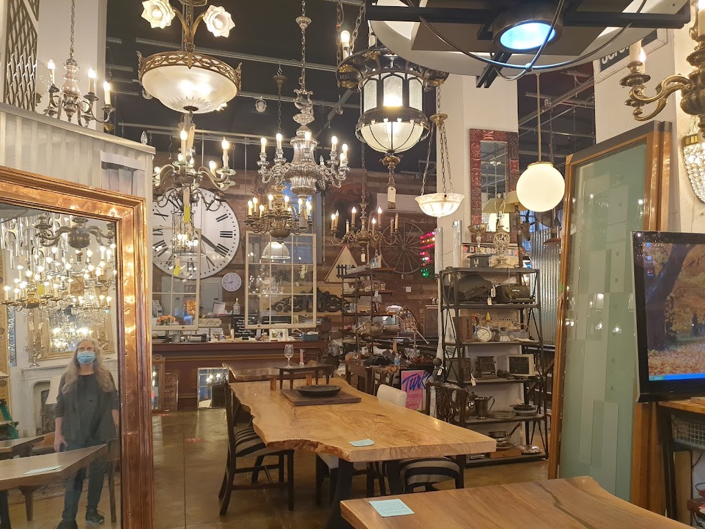 Olde Good Things Antique Store | 2420 Broadway, New York, NY 10024, USA | Phone: (212) 877-0845