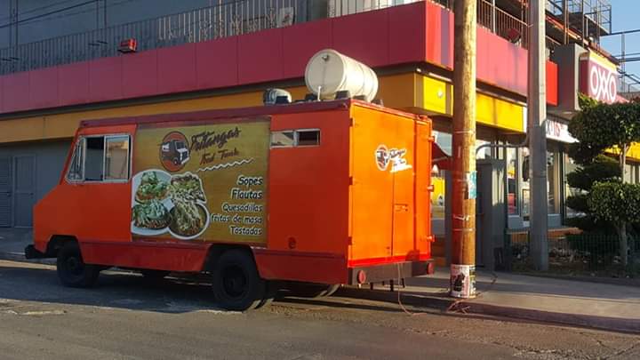 Fritangas Food Truck | Bahía Cristóbal, Blvd. el Mirador, El Mirador, 22520 Tijuana, B.C., Mexico | Phone: 664 508 6837
