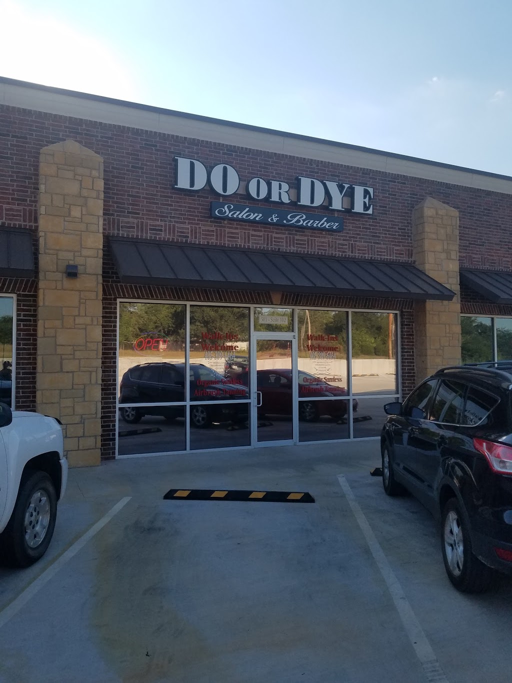 Do or Dye Salon and Barber Shop | 251 S Harrah Rd suite 102, Harrah, OK 73045, USA | Phone: (405) 309-6464