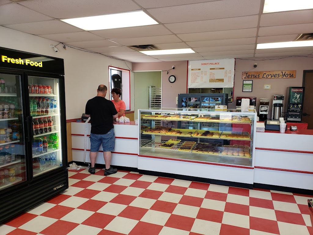 Donut Palace | 3350 S Harrah Rd, Harrah, OK 73045, USA | Phone: (405) 391-3667