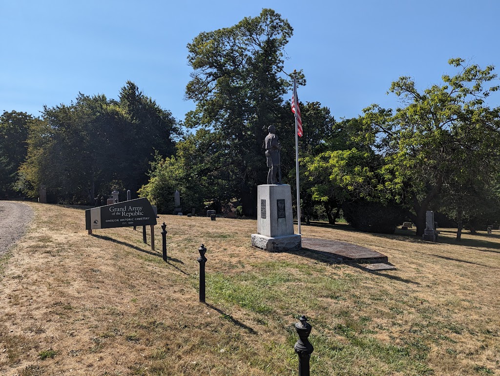 Grand Army of the Republic Cemetery | 9002 SW Boones Ferry Rd, Portland, OR 97219, USA | Phone: (503) 797-1700