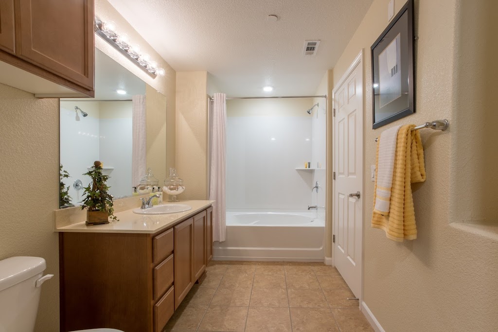 Villas at North Village | 300 Crescent Dr, Vacaville, CA 95688, USA | Phone: (844) 271-5950