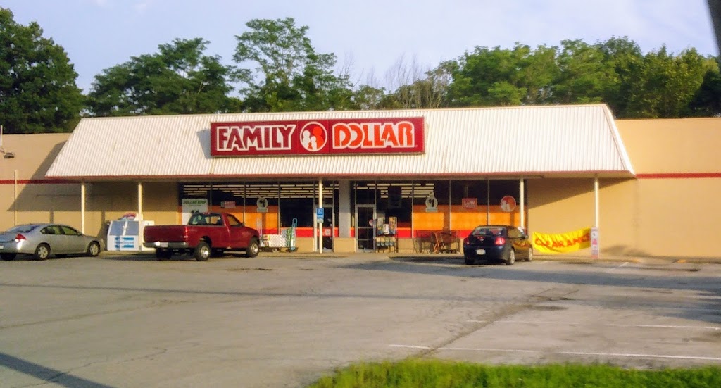 Family Dollar | 640 Cherry St, Blanchester, OH 45107, USA | Phone: (513) 975-3285