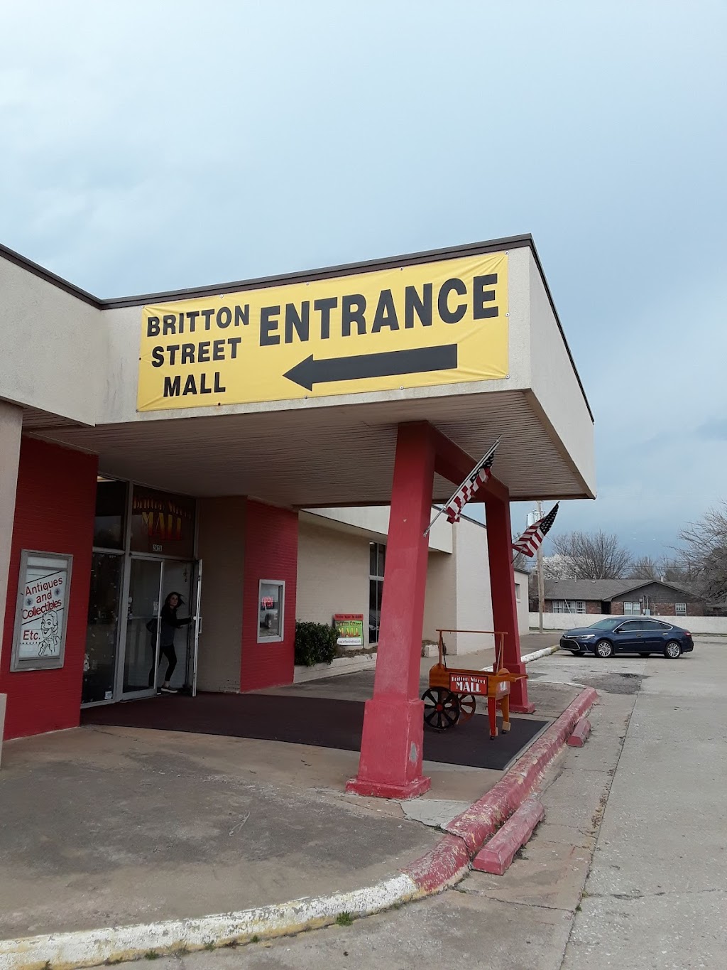 Britton Street Mall | 2625 W Britton Rd, Oklahoma City, OK 73120, USA | Phone: (405) 755-3242