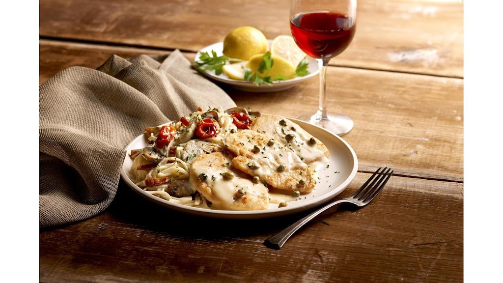 Romanos Macaroni Grill | 517 Opry Mills Dr, Nashville, TN 37214, USA | Phone: (615) 686-2861