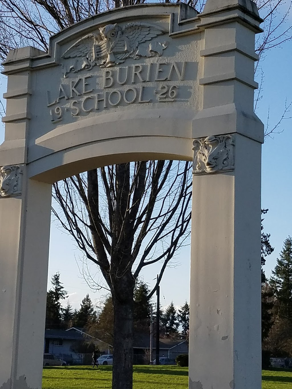 Lake Burien School Memorial Park | 1620 SW 149th St, Burien, WA 98166, USA | Phone: (206) 988-3700