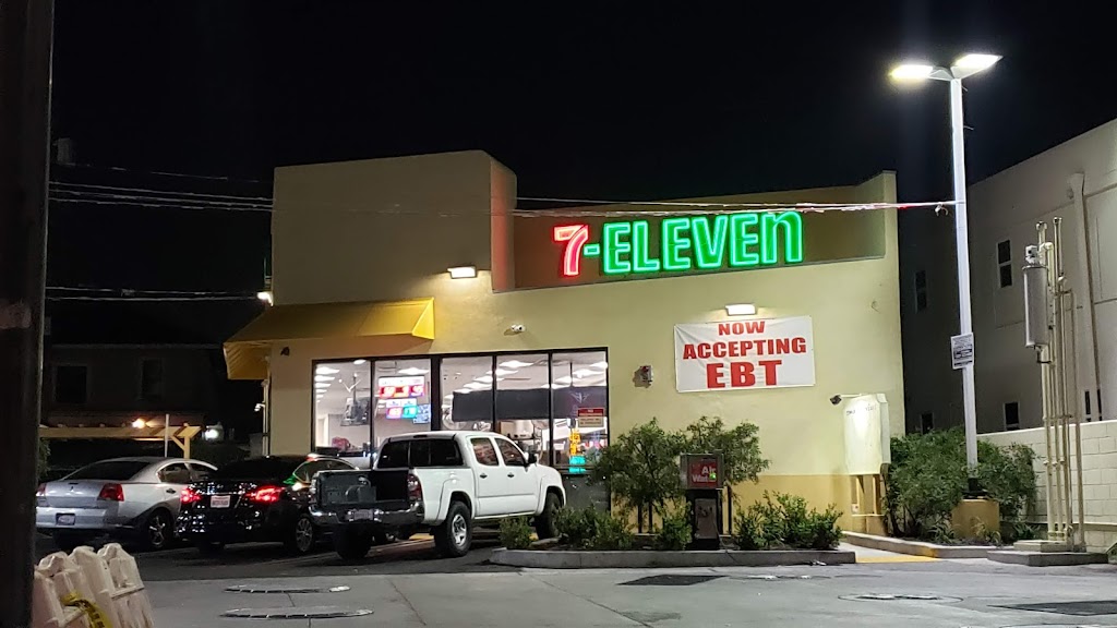 7-Eleven | 1691 W Adams Blvd, Los Angeles, CA 90007, USA | Phone: (323) 737-9217