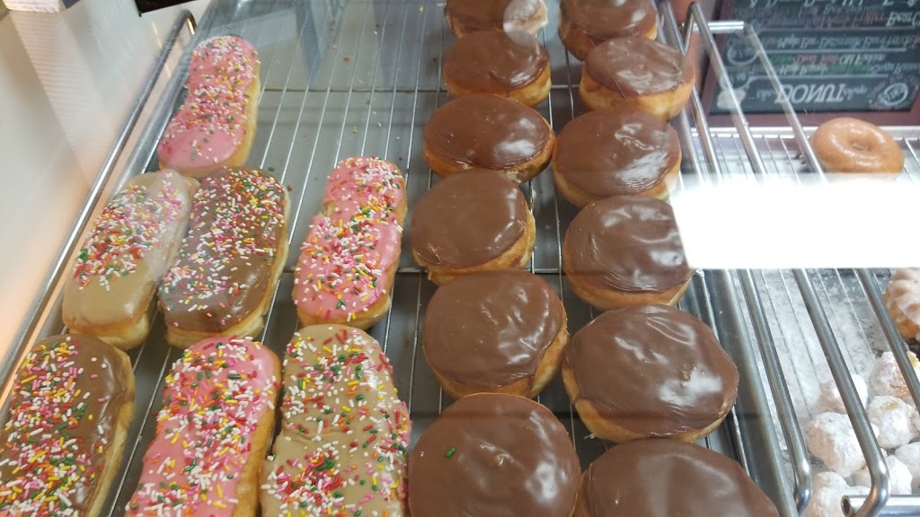 The Donut Shop | 8651 Elk Grove Blvd, Elk Grove, CA 95624, USA | Phone: (916) 896-0493