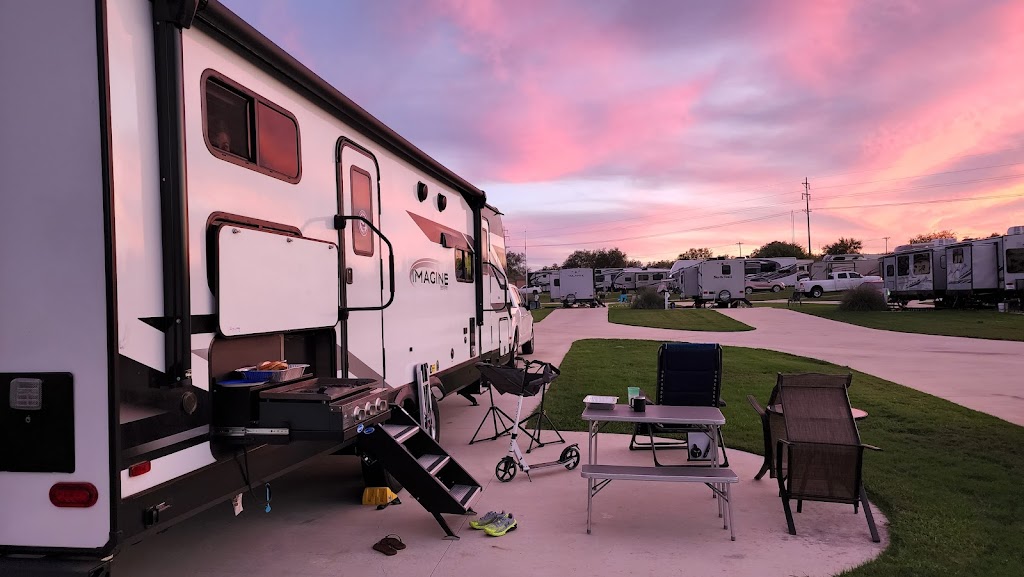 Alsatian RV Resort | 1581 Co Rd 4516, Castroville, TX 78009, USA | Phone: (830) 931-9190