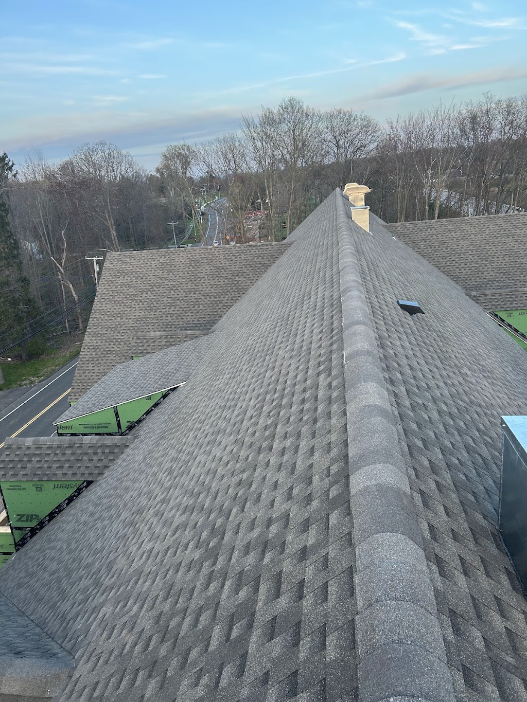 NORTH WEST ROOFING LLC. | 60 Sleepy Hollow Dr, Danbury, CT 06810, USA | Phone: (203) 942-1874