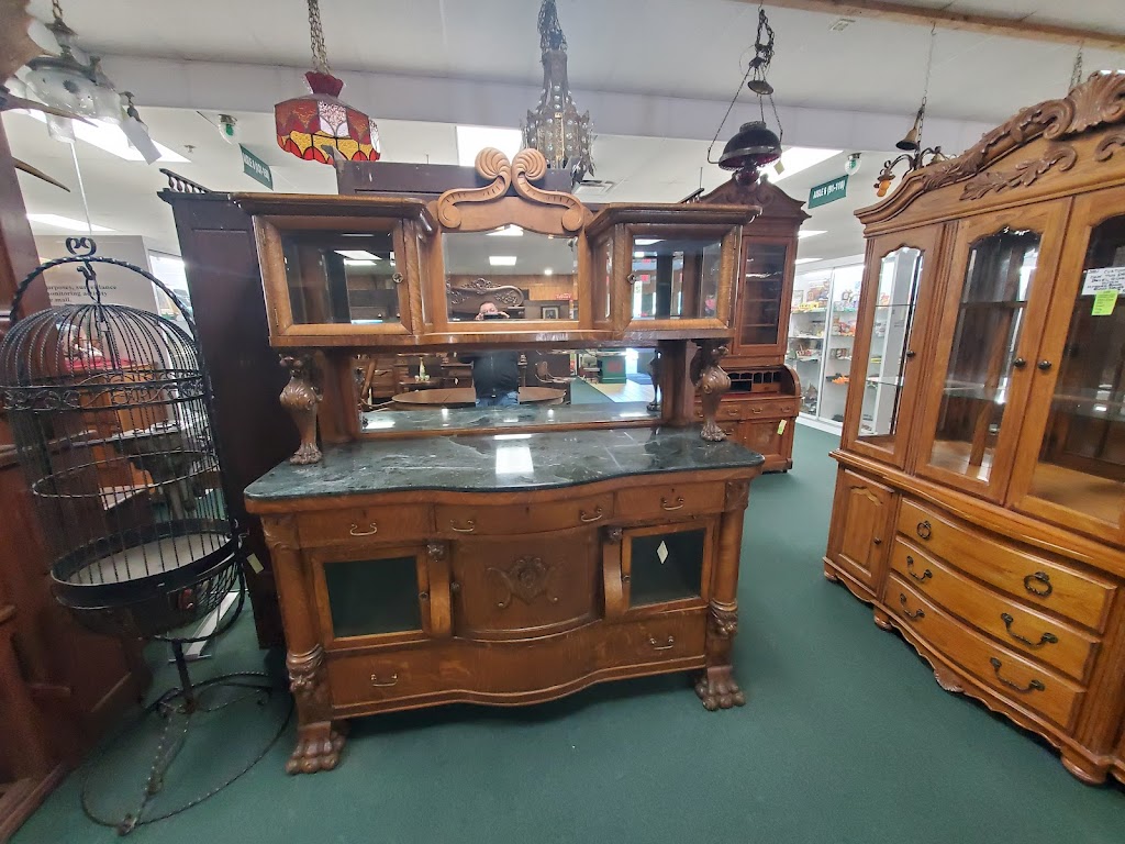 I-76 Antique Mall | 4284 Lynn Rd, Ravenna, OH 44266, USA | Phone: (330) 325-9776