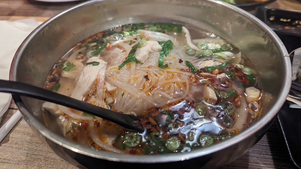 Mr. Pho | 6205 Montgomery Blvd NE, Albuquerque, NM 87109, USA | Phone: (505) 872-2311