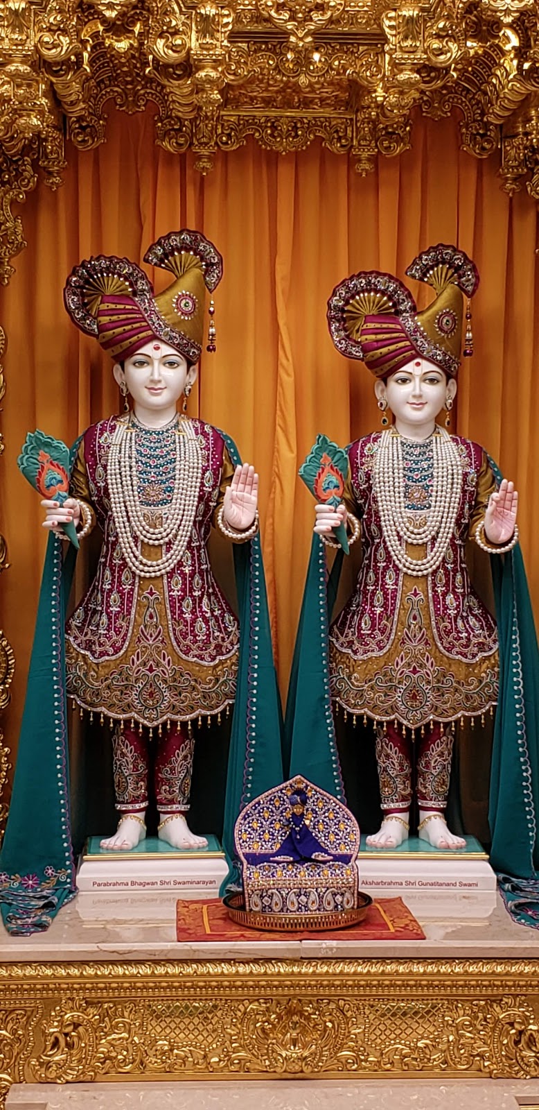 BAPS Shri Swaminarayan Mandir | 5419 E Broad St, Columbus, OH 43213, USA | Phone: (614) 873-7300