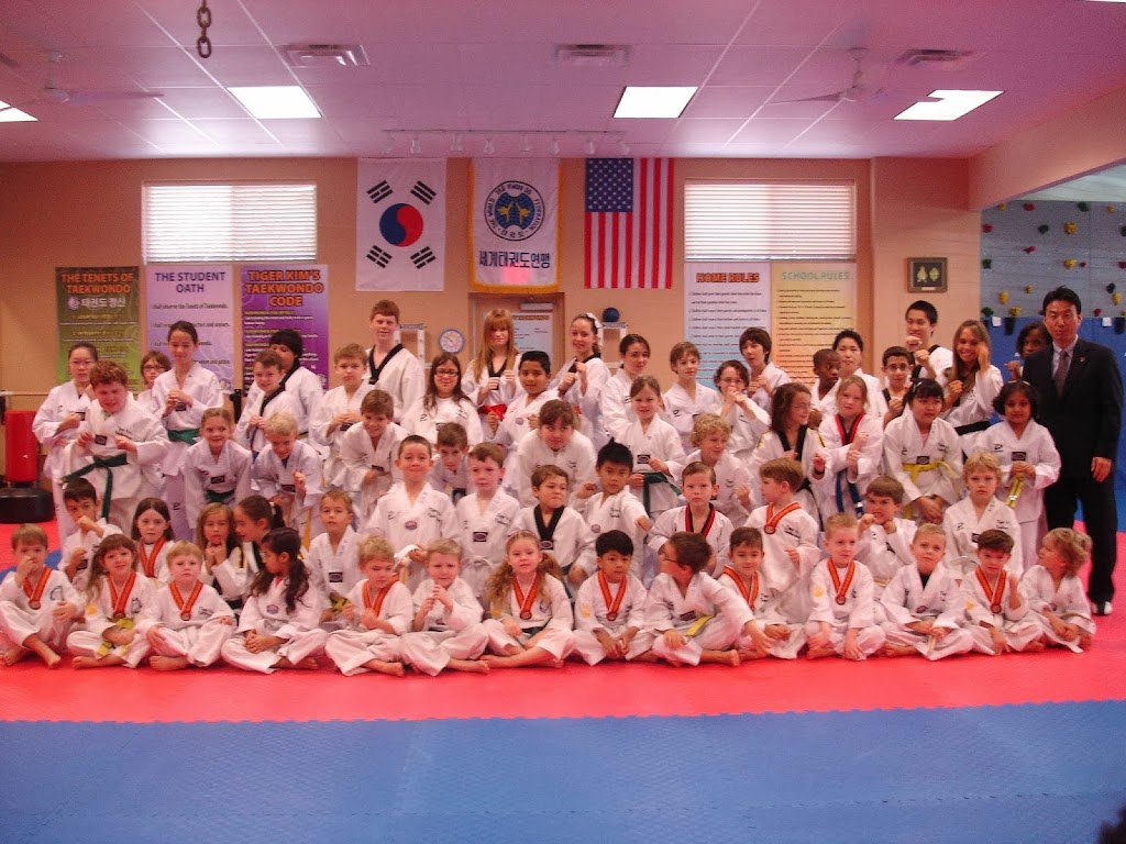 Dr. Kims World Taekwondo Academy and Martial Arts | 3601 Palomar Centre Dr, Lexington, KY 40513, USA | Phone: (859) 296-0088