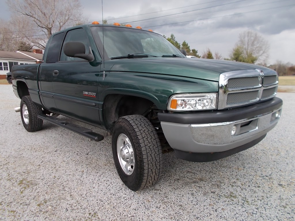 Carolina Auto Sales Truck Ranch | 9079 Hillsville Rd, Trinity, NC 27370, USA | Phone: (336) 861-0481