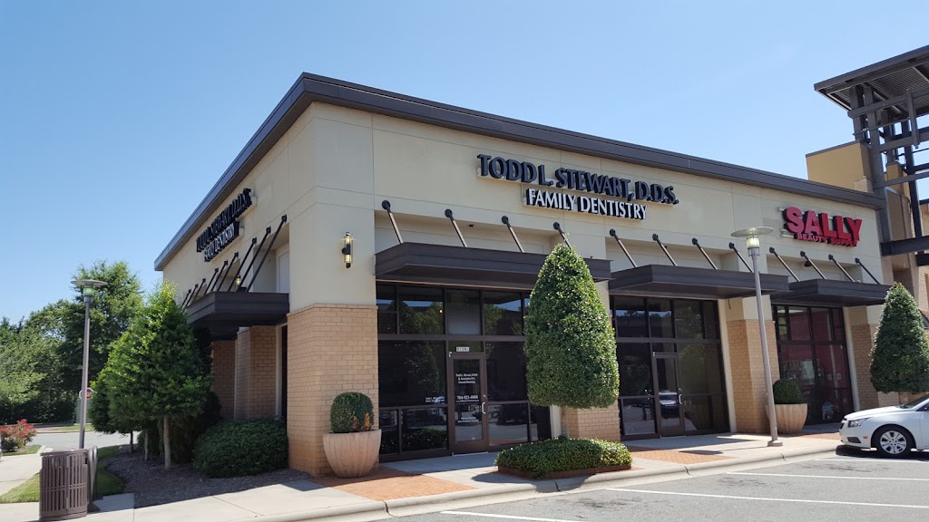 Todd L. Stewart, DDS & Associates, P.A. | 9739 Northlake Centre Pkwy A, Charlotte, NC 28216, USA | Phone: (704) 921-4404