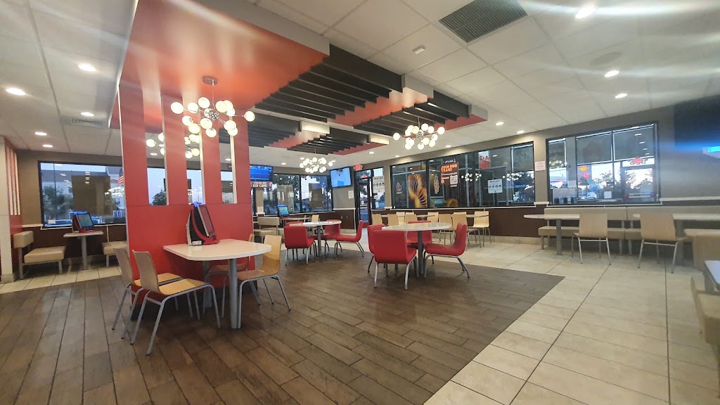 Burger King | 820 S Jaye St, Porterville, CA 93257, USA | Phone: (559) 544-1101