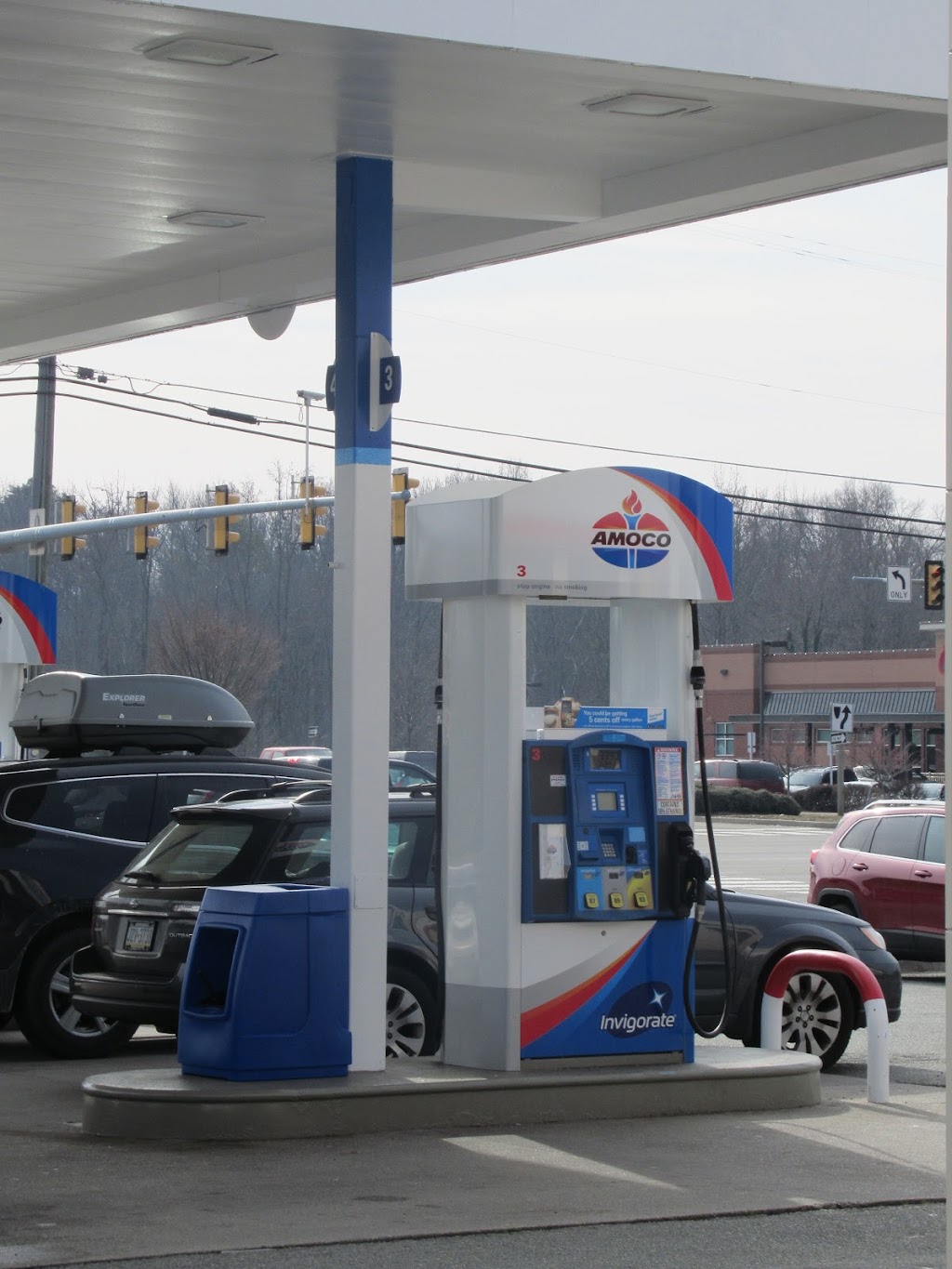 Amoco | 816 England St, Ashland, VA 23005, USA | Phone: (804) 798-5353