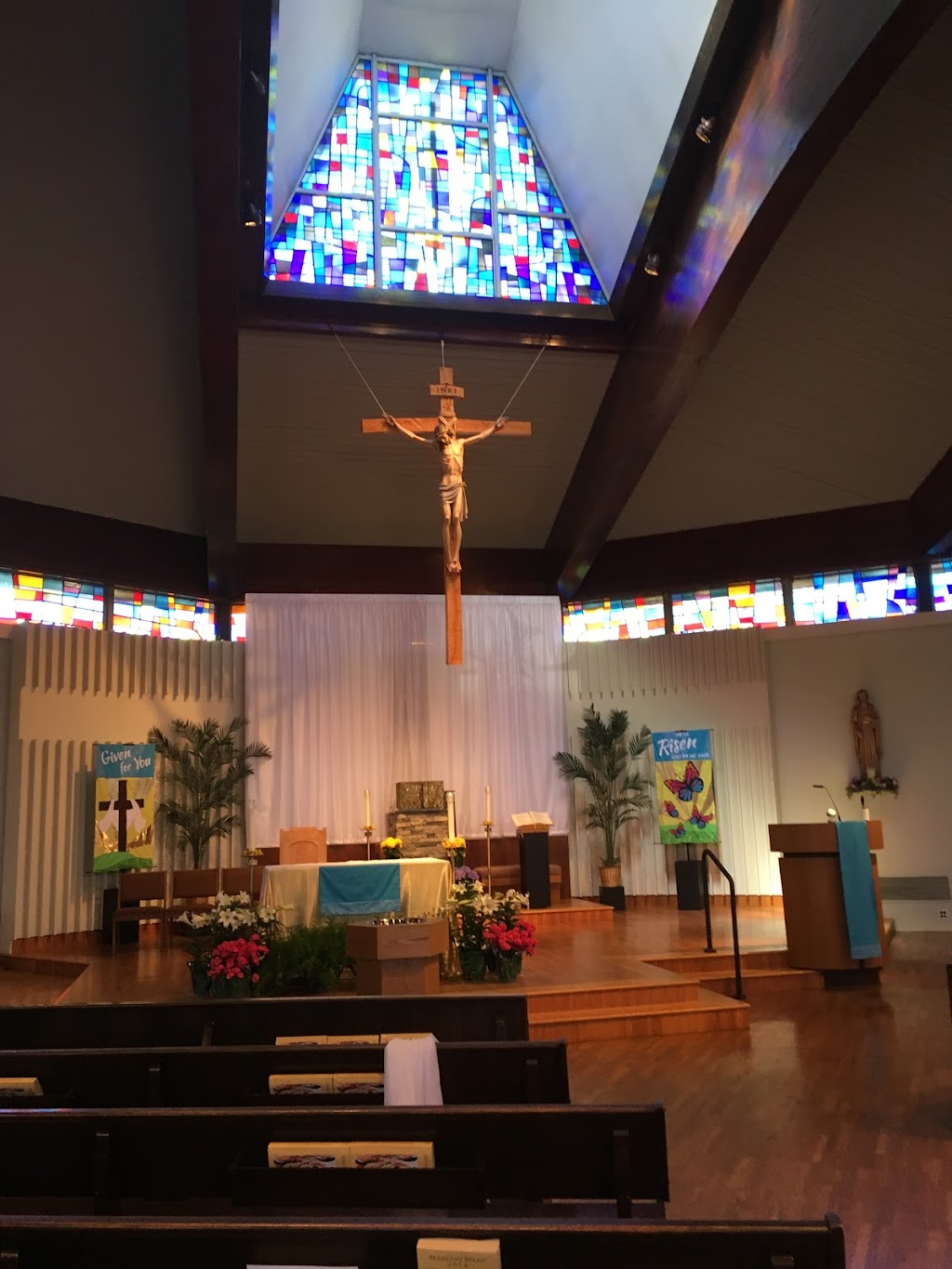 St. Luke Roman Catholic Church | 300 Clinton Ave, North Plainfield, NJ 07063, USA | Phone: (908) 754-8812