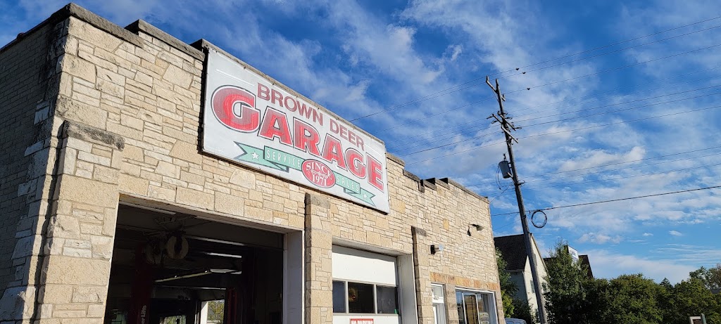 Brown Deer Garage | 8806 N Deerwood Dr, Brown Deer, WI 53209, USA | Phone: (414) 354-9900