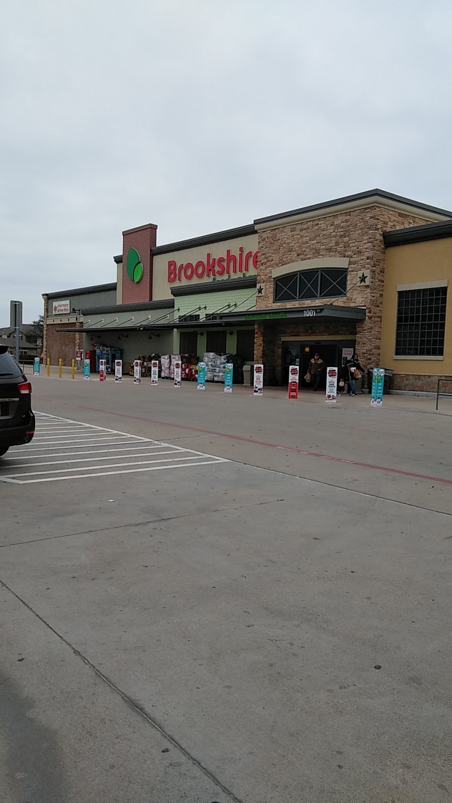 Brookshires | 1001 Joshua Station Blvd, Joshua, TX 76058, USA | Phone: (817) 558-4422