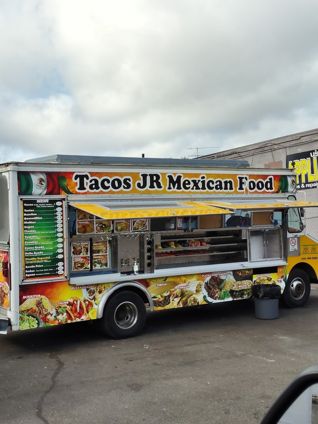 Tacos JR Mexican Food | 21639 Pacific Hwy S, Des Moines, WA 98198, USA | Phone: (206) 488-5800