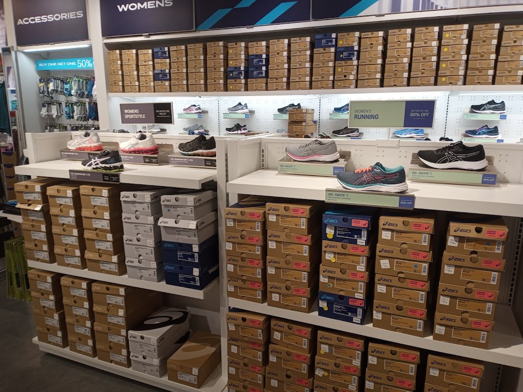 ASICS Outlet | 4401 N Interstate Hwy 35 #719, Round Rock, TX 78664, USA | Phone: (512) 863-4797