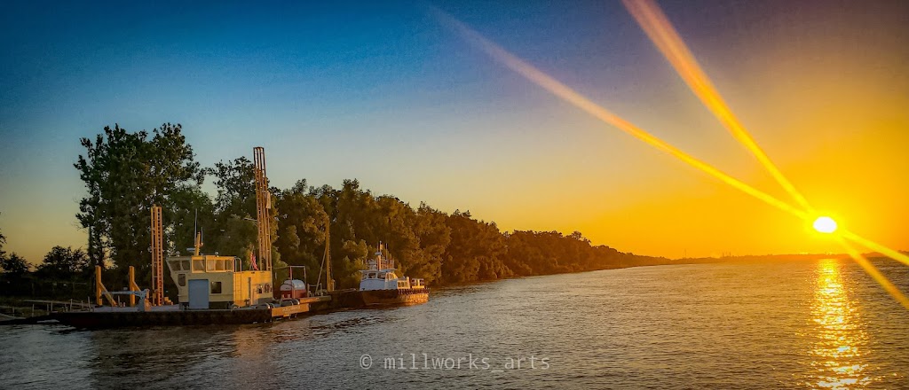 Shamrock Marine/191 Dock | 5VXH+CX, 5506 Point Clair Rd, Carville, LA 70721, USA | Phone: (504) 247-6046