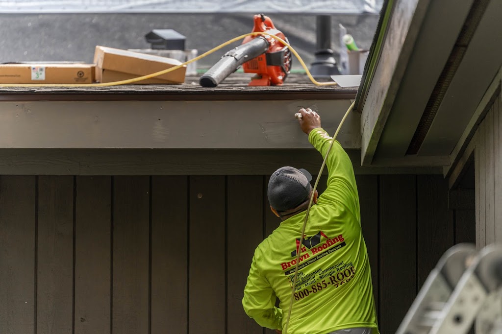 Roofer In CT Stamford | 124 West Ave, Stamford, CT 06902, USA | Phone: (860) 362-3700